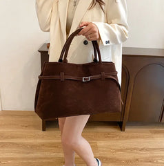 Elegant Tote Bag - Chic & Spacious