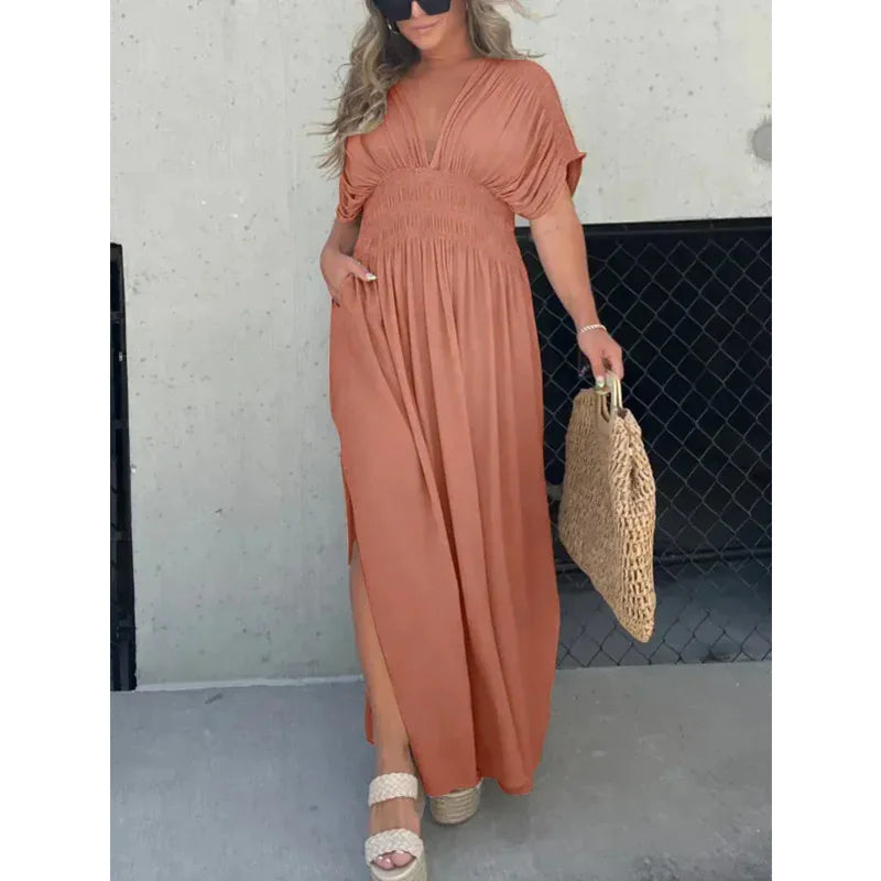 Robe en soie glacée Sunkissed Pleat Palooza - Brun gris clair