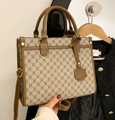 Sac bandoulière chic et urbain en cuir PU