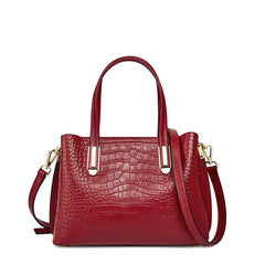 Elegant Leather Shoulder Bag for Women - Crocodile Pattern