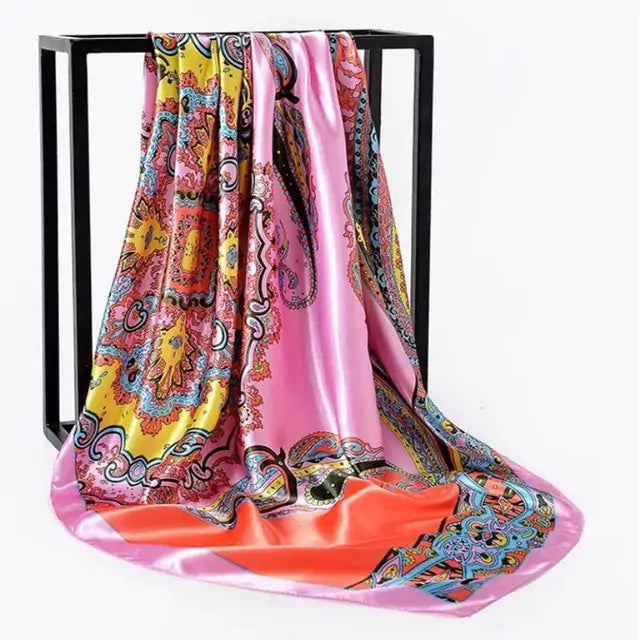 Écharpe en soie élégante pour femme - Luxueuse et polyvalente