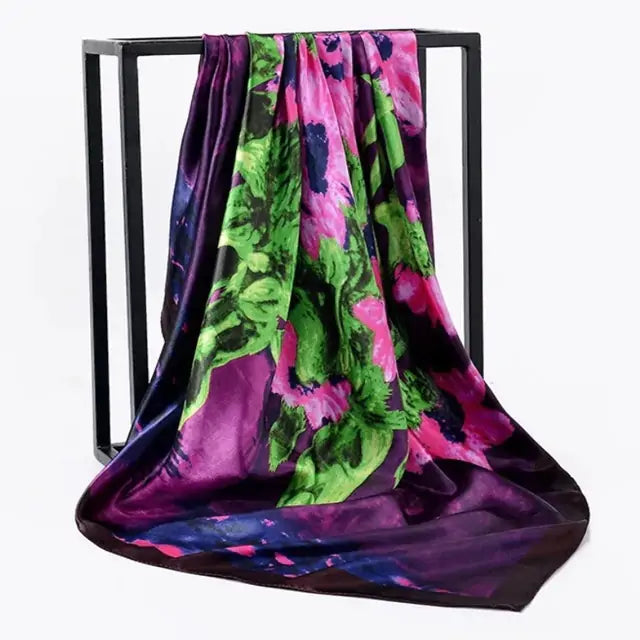 Écharpe en soie élégante pour femme - Luxueuse et polyvalente