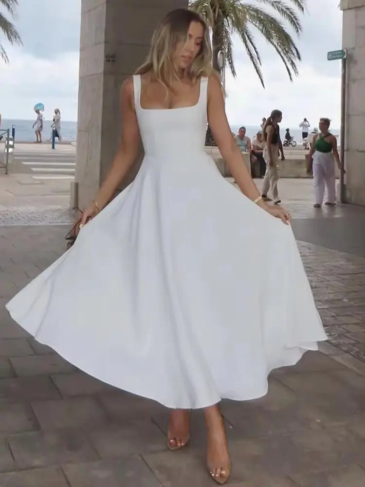 Robe longue trapèze élégante à col carré - Parfaite pour les soirées