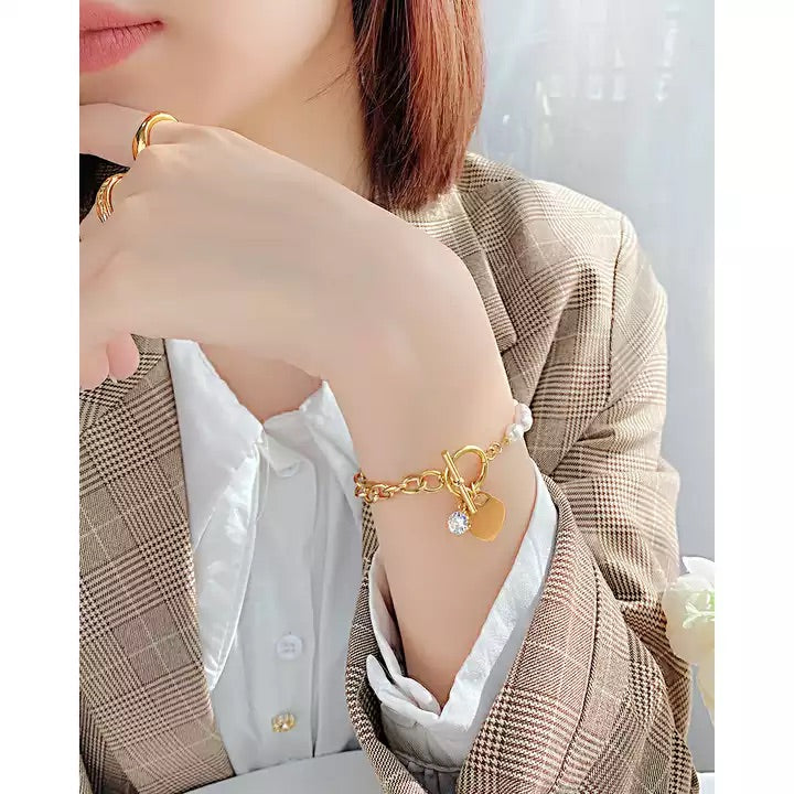 Elegant Freshwater Pearl & Zircon Heart Bracelet