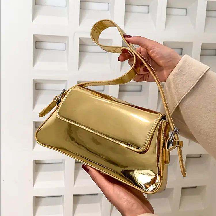 Elegant Flip Messenger Bag for Women - Chic Underarm Shoulder Style