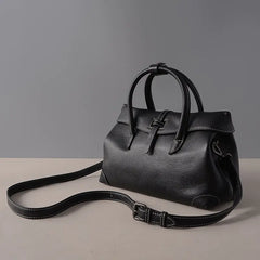 Chic Urban Shoulder Bag for Women in PU Leather