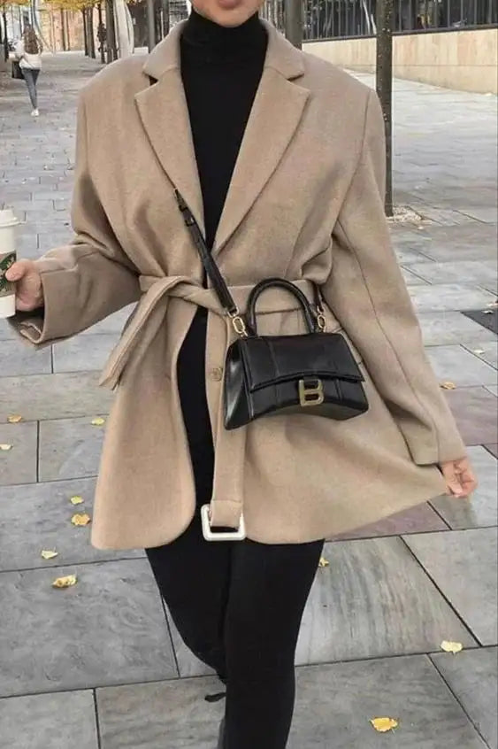 Petit sac en cuir Chic Sand Hourglass - Polyvalent et élégant