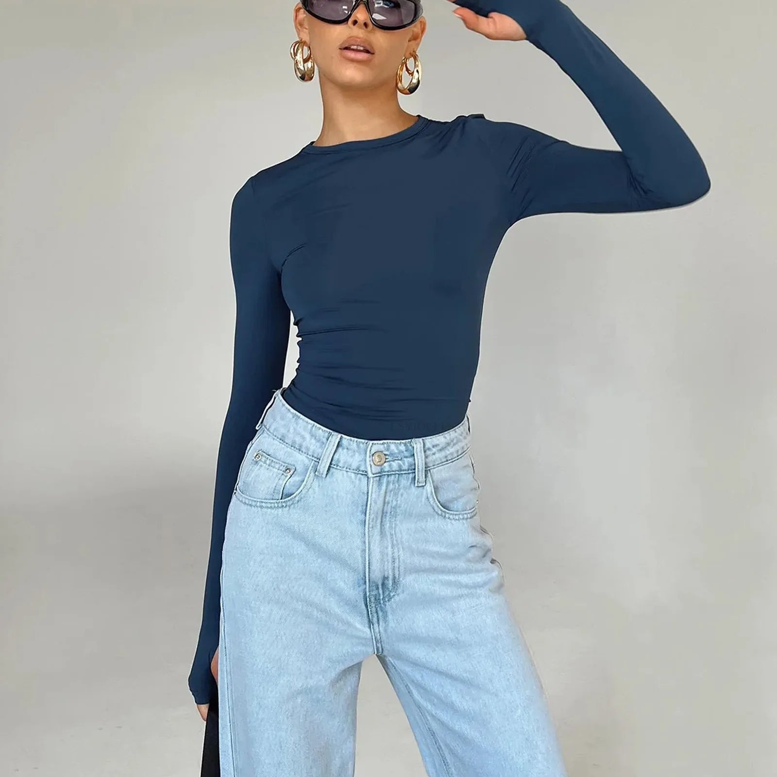 T-shirt chic à manches longues et coupe slim pour femme
