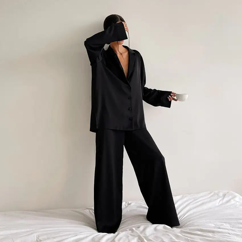 Pyjama oversize Olivia : confort et style pour des nuits reposantes