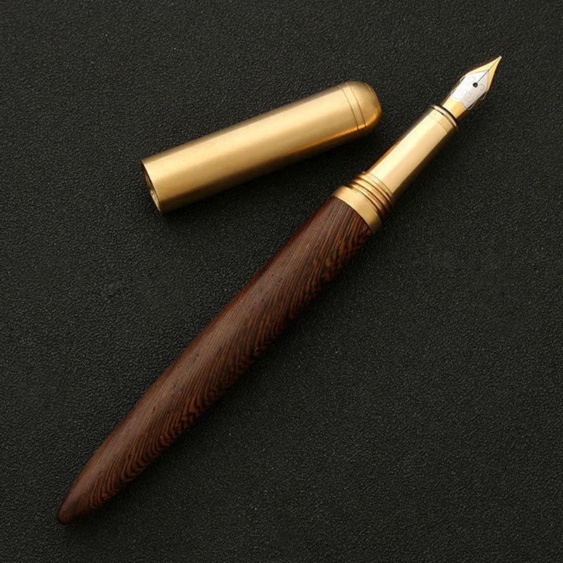 Elegant Wood Fountain Pen - Sleek & Sophisticated