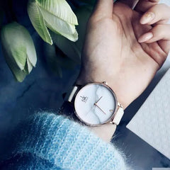Montre élégante pour femme - Élégance et style intemporels