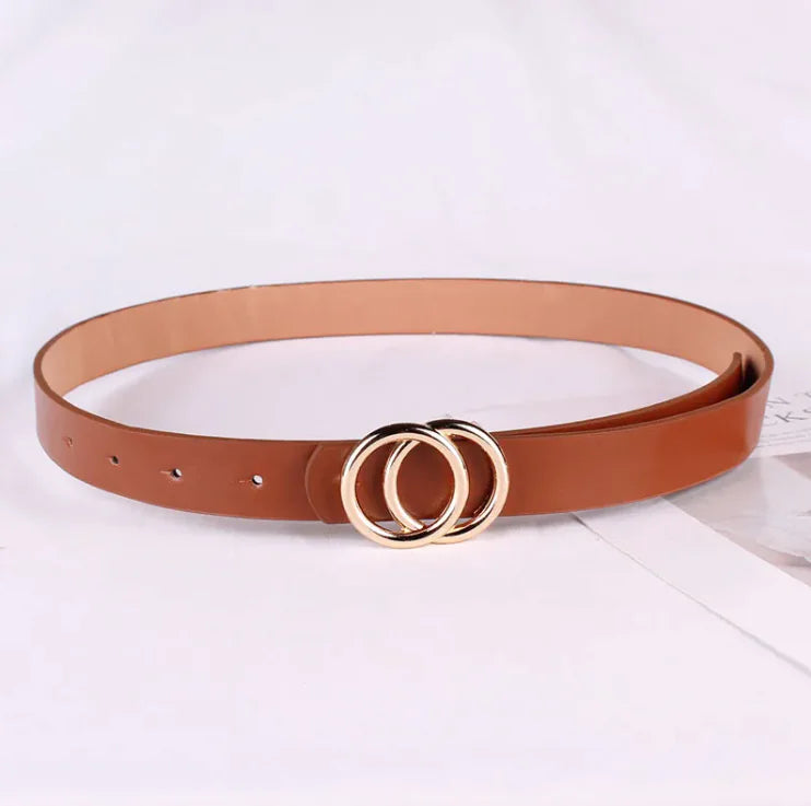 Elegance Loop: Chic Women's Minimalist Belt with Metal Buckle