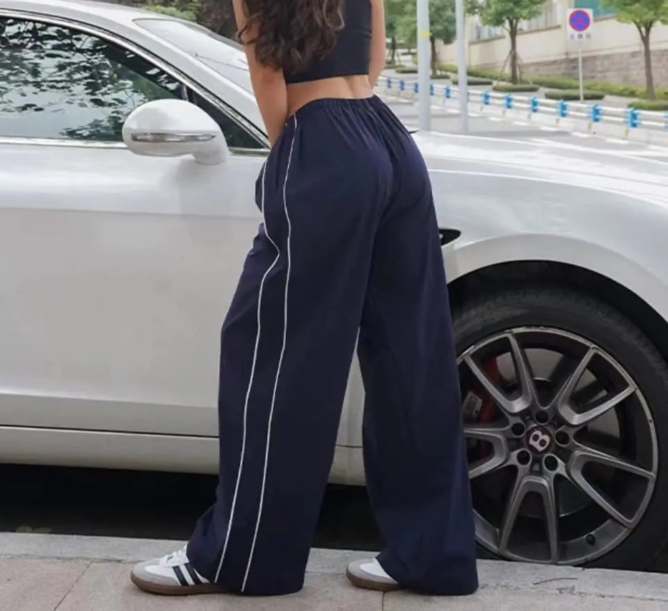 Low-Rise Baggy Cargo Pants with Elastic Drawstring