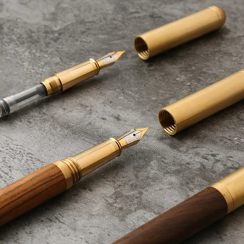 Elegant Wood Fountain Pen - Sleek & Sophisticated