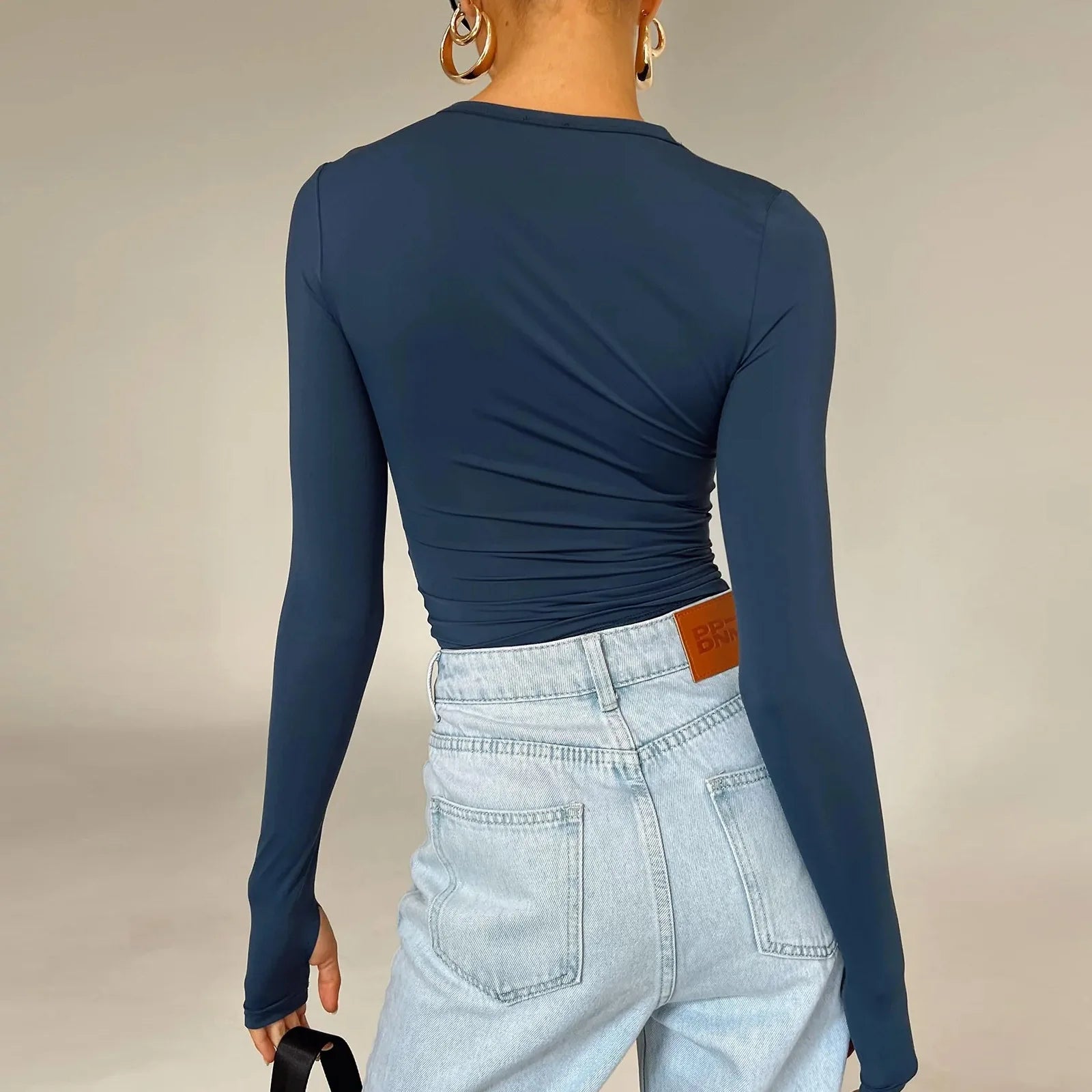 T-shirt chic à manches longues et coupe slim pour femme