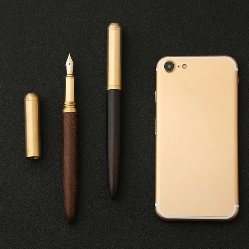 Elegant Wood Fountain Pen - Sleek & Sophisticated
