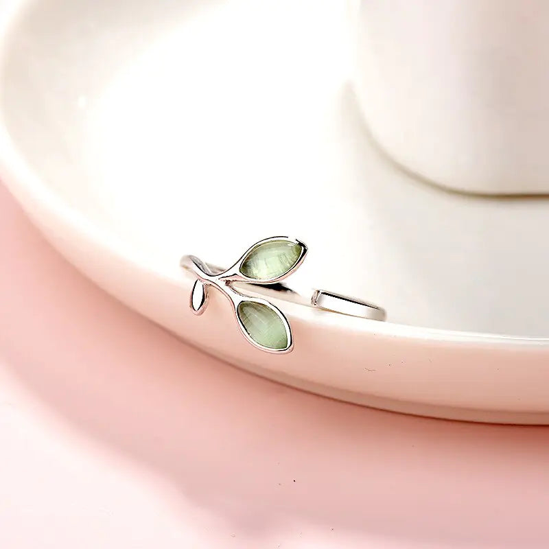 Bague élégante au design de feuille - Inspirée de la nature