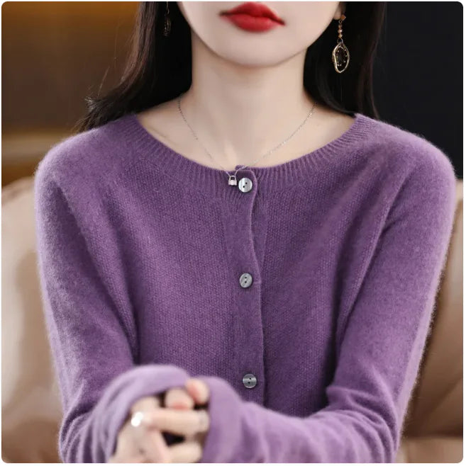 Chic Women's Wool Cardigan - Elegant & Comfy