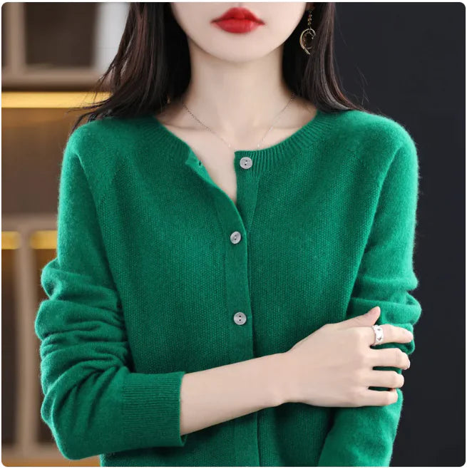 Chic Women's Wool Cardigan - Elegant & Comfy