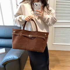 Elegant Tote Bag - Chic & Spacious