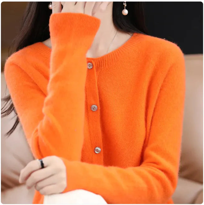Chic Women's Wool Cardigan - Elegant & Comfy