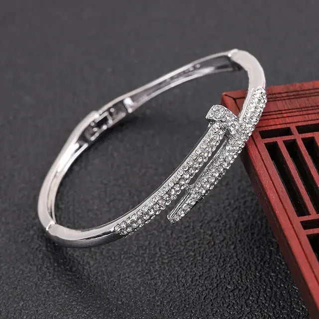Geometric Nail Bracelet with Zircon Rhinestones