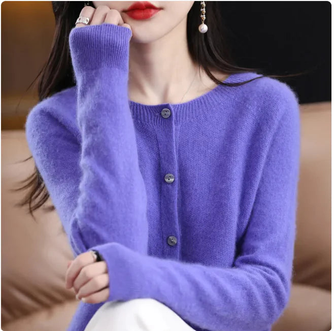 Chic Women's Wool Cardigan - Elegant & Comfy