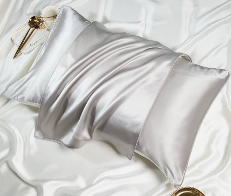 Natural Mulberry Silk Pillowcase: Hair & Skin Protector